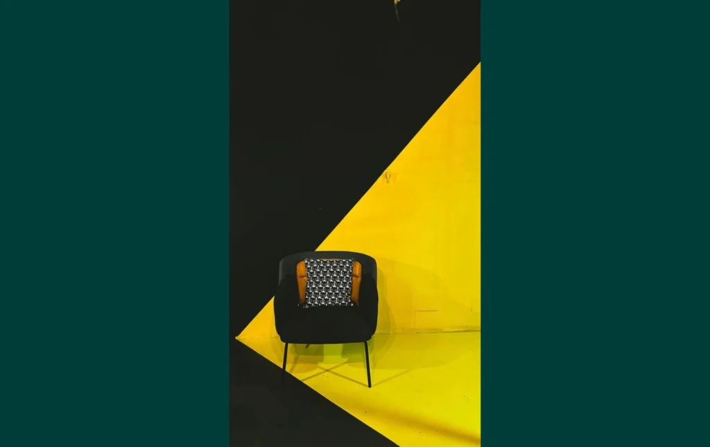 Social area in Green Dream Club with seating